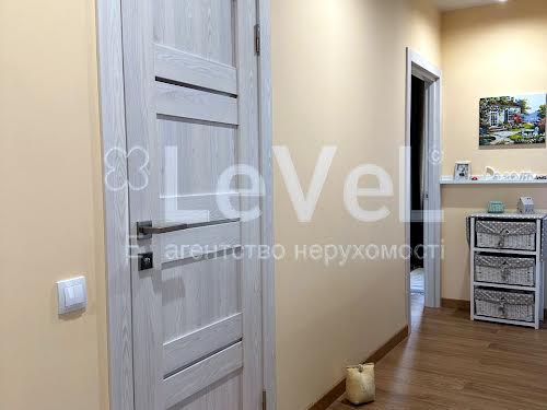 квартира за адресою с. Хотів, Промислова вул., 1-Л