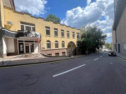 комерційна за адресою Громадянська вул., 5