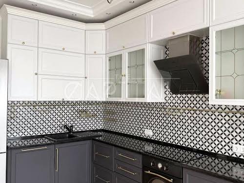 квартира по адресу Кловский спуск, 7a