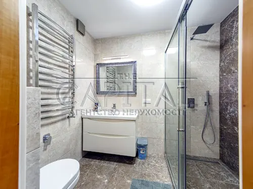 квартира за адресою Драгоманова вул., 11д