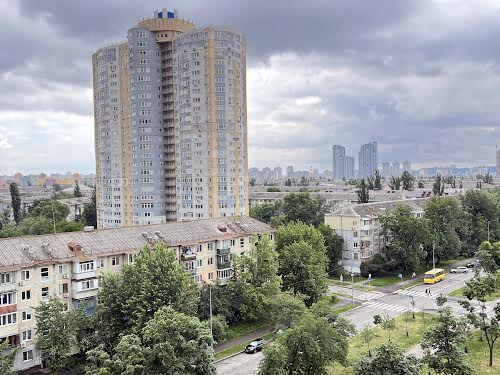 квартира по адресу Верховной Рады бульв., 19