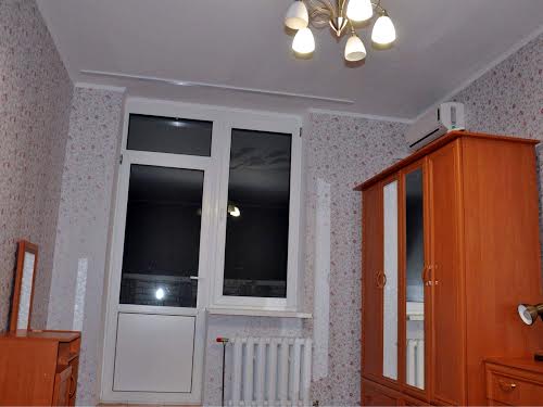 квартира за адресою Олени Пчілки вул., 2