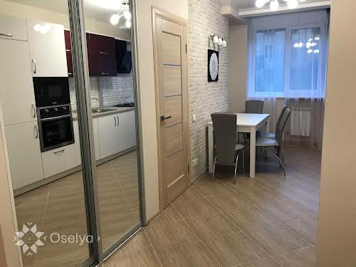 квартира за адресою Київ, Богдана Хмельницького вул., 39