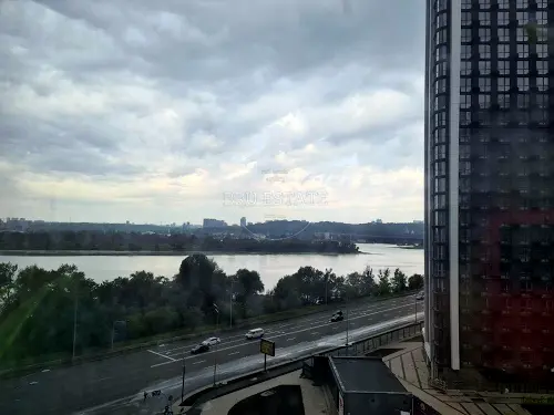 квартира за адресою Дніпровська набережна вул., 17
