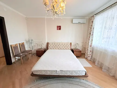 квартира по адресу Голосеевская ул., 13