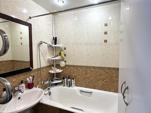 квартира за адресою Оноре де Бальзака вул., 58
