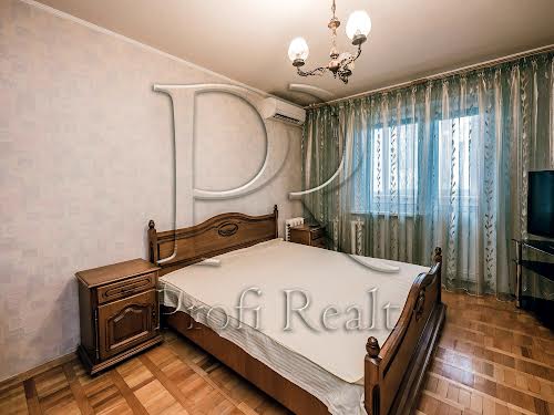 квартира по адресу Киев, Героев Днепра ул., 19