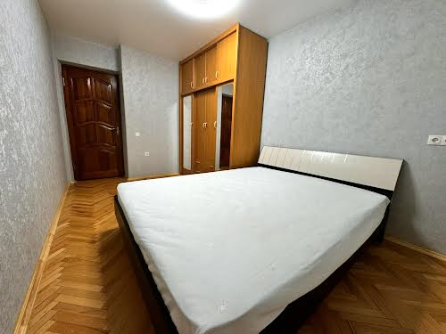 квартира по адресу Святошинская ул., 6