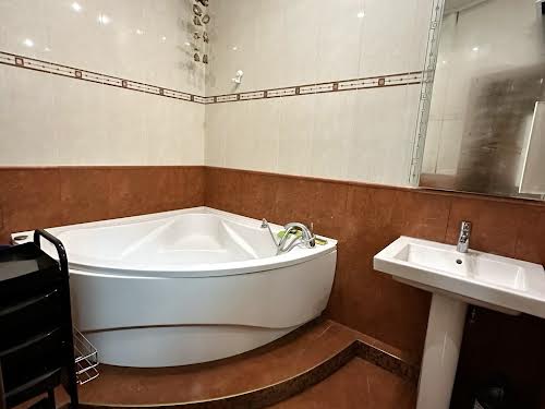 квартира за адресою Святослава Хороброго вул., 7