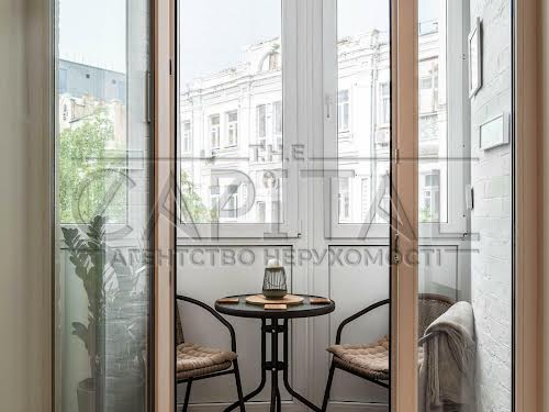 квартира за адресою Антоновича вул. (Горького), 9