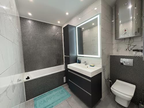 квартира за адресою Регенераторна вул., 4 к17
