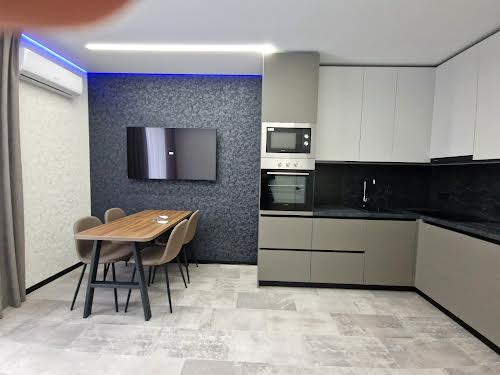 квартира по адресу Киев, Братьев Шеметов ул., 7