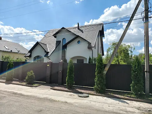 дом по адресу с. Дмитровка, Дачна, 5