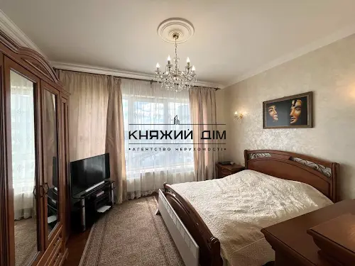 квартира за адресою Зарічна вул., 1-Б