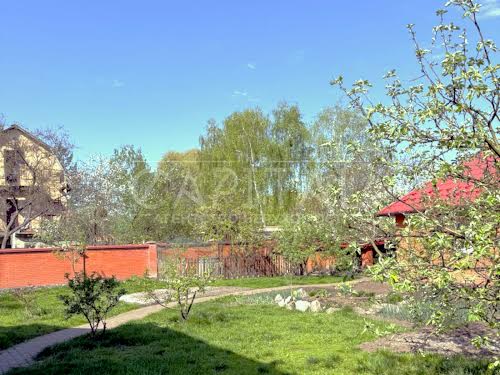 будинок за адресою с. Нові Безрадичі, Блакитна