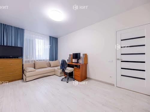 квартира за адресою Козакевича вул., 25
