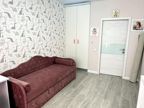 квартира за адресою Київ, Драгоманова вул., 2-Б