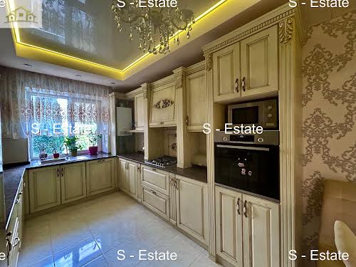 квартира за адресою Переяславська вул., 23 к1