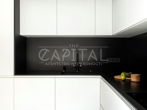 квартира за адресою Салютна вул., 2б