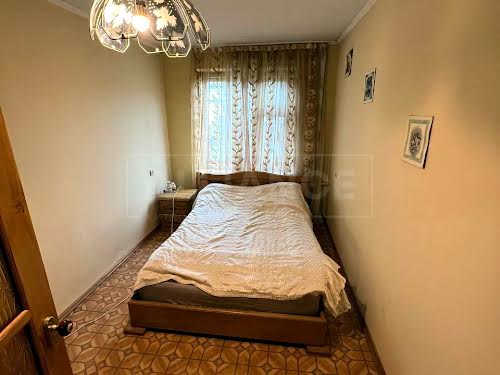 квартира за адресою Василя Симоненка вул., 20