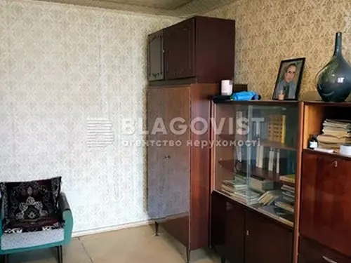 квартира за адресою Київ, Анатолія Солов'яненка вул. (Олександра Бойченка), 4