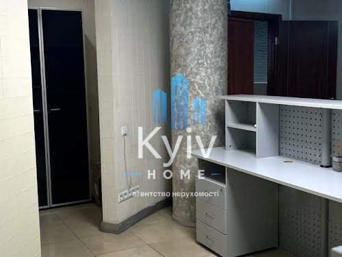 коммерческая по адресу Большая Васильковская ул. (Красноармейская), 60