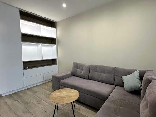 квартира за адресою Регенераторна вул., 4