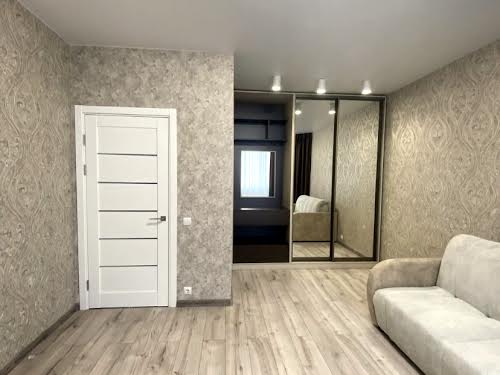 квартира за адресою Корольова вул., 4