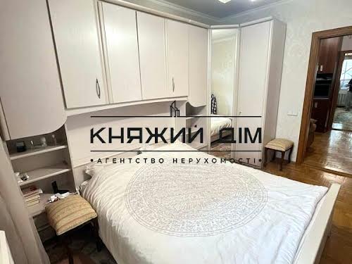 квартира за адресою Драгоманова вул., 14А
