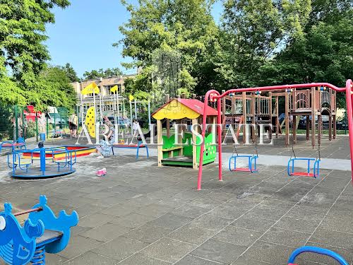квартира за адресою Київ, Святошинська пл., 1