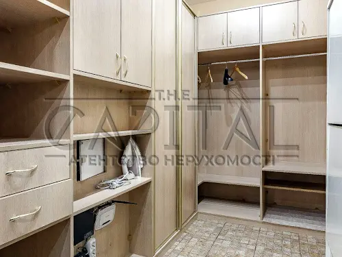 квартира за адресою Панаса Мирного вул., 28-А