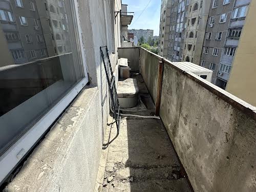 квартира по адресу Червоной Калины просп. (Владимира Маяковского), 8