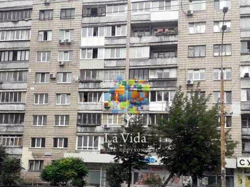 квартира за адресою В'ячеслава Чорновола вул., 33/30