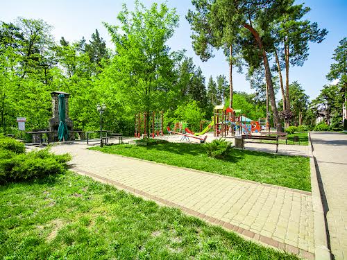 квартира за адресою Підлісна вул., 21