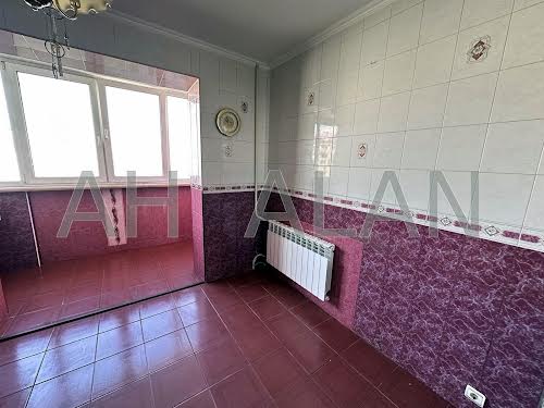квартира по адресу Оноре де Бальзака ул., 70