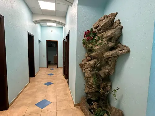 комерційна за адресою Саксаганського вул., 147/5