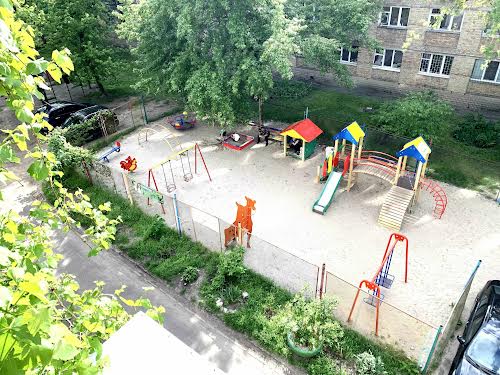 квартира за адресою Празька вул., 8