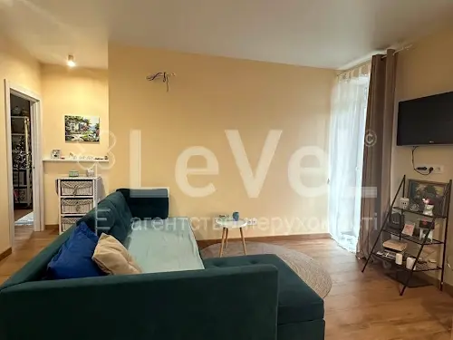 квартира за адресою с. Хотів, Промислова вул., 1-Л
