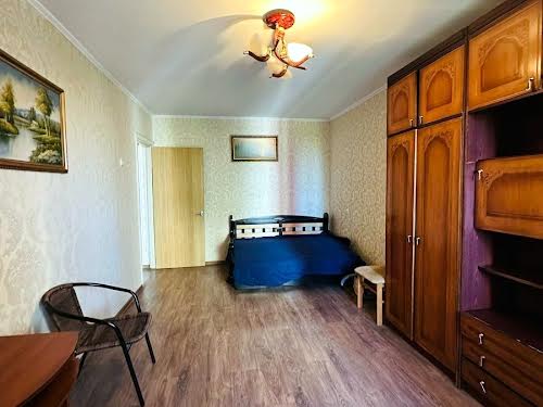 квартира за адресою Райдужна вул., 3-Б