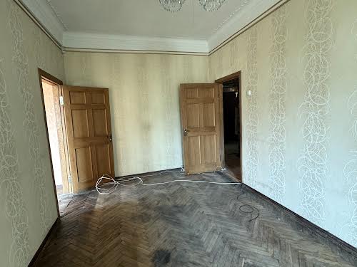 квартира за адресою Нижньоюрківська вул., 3
