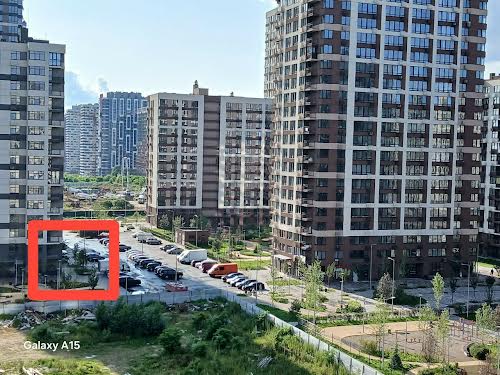 комерційна за адресою Родини Крістерів вул., 14-В