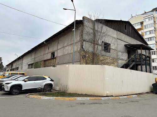 комерційна за адресою Ярослава Мудрого вул., 10