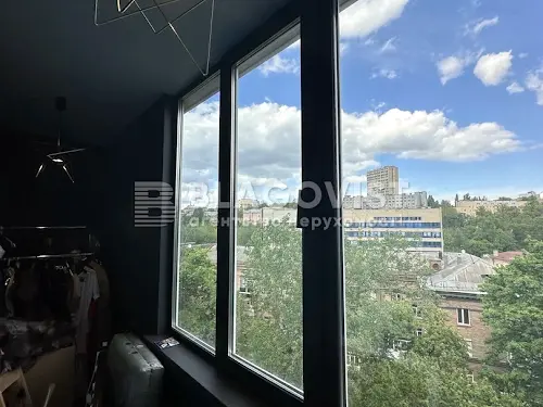 квартира по адресу Леси Украинки бульв., 3