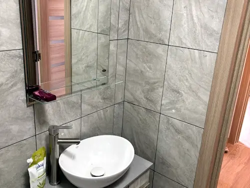 квартира за адресою Набережно-Рибальська вул., 27