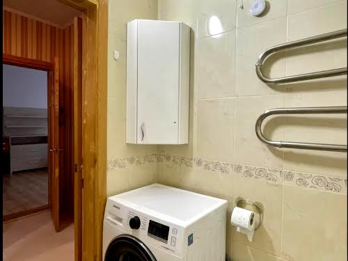 квартира за адресою Анни Ахматової вул., 35