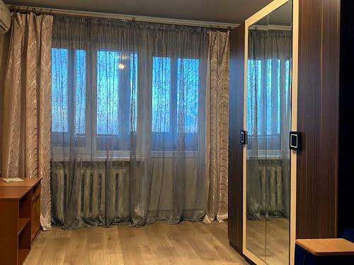 квартира за адресою Мілютенка вул., 44