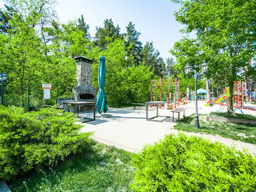 квартира за адресою Підлісна вул., 21