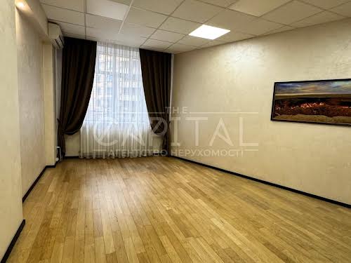 комерційна за адресою Старонаводницька вул., 6