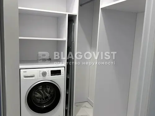 квартира по адресу Предславинская ул., 44