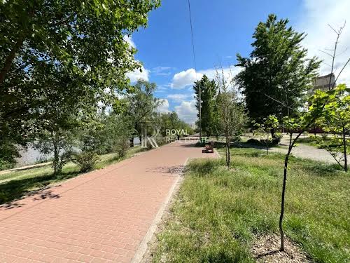 квартира по адресу Драгоманова ул., 1